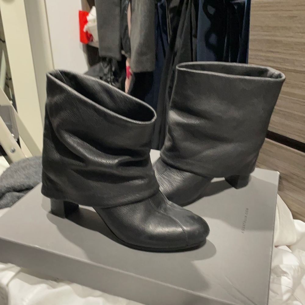 Black see by Chloe booties